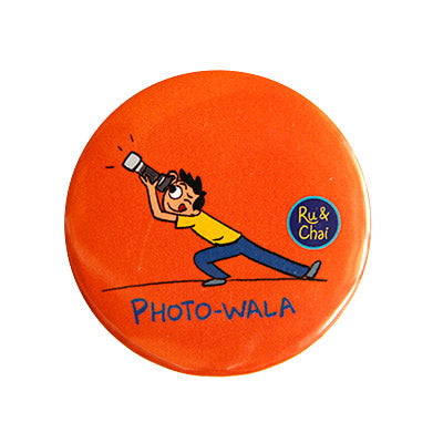 PhotoWala Magnet + Badge