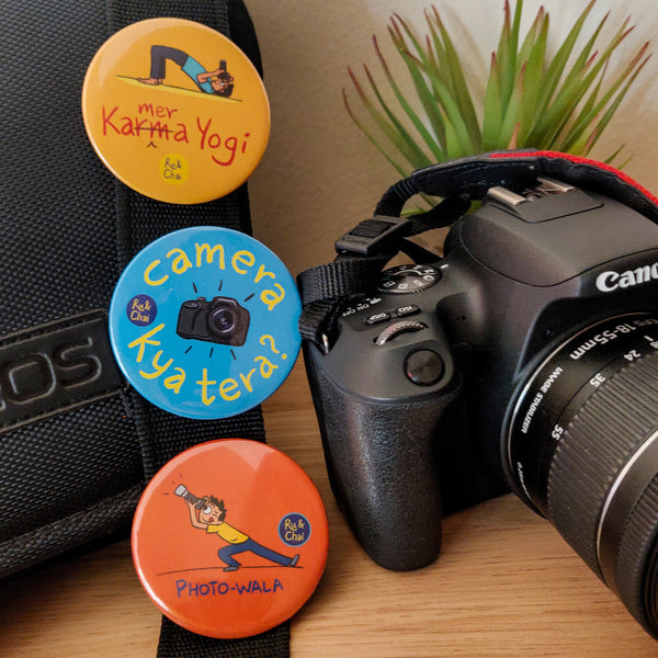 Camera Kya tera Magnet + Badge